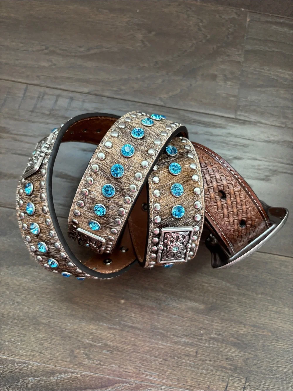 Nocona Genuine Tooled Leather,Hair on hide, Concho,blue stones,silvertone buckle